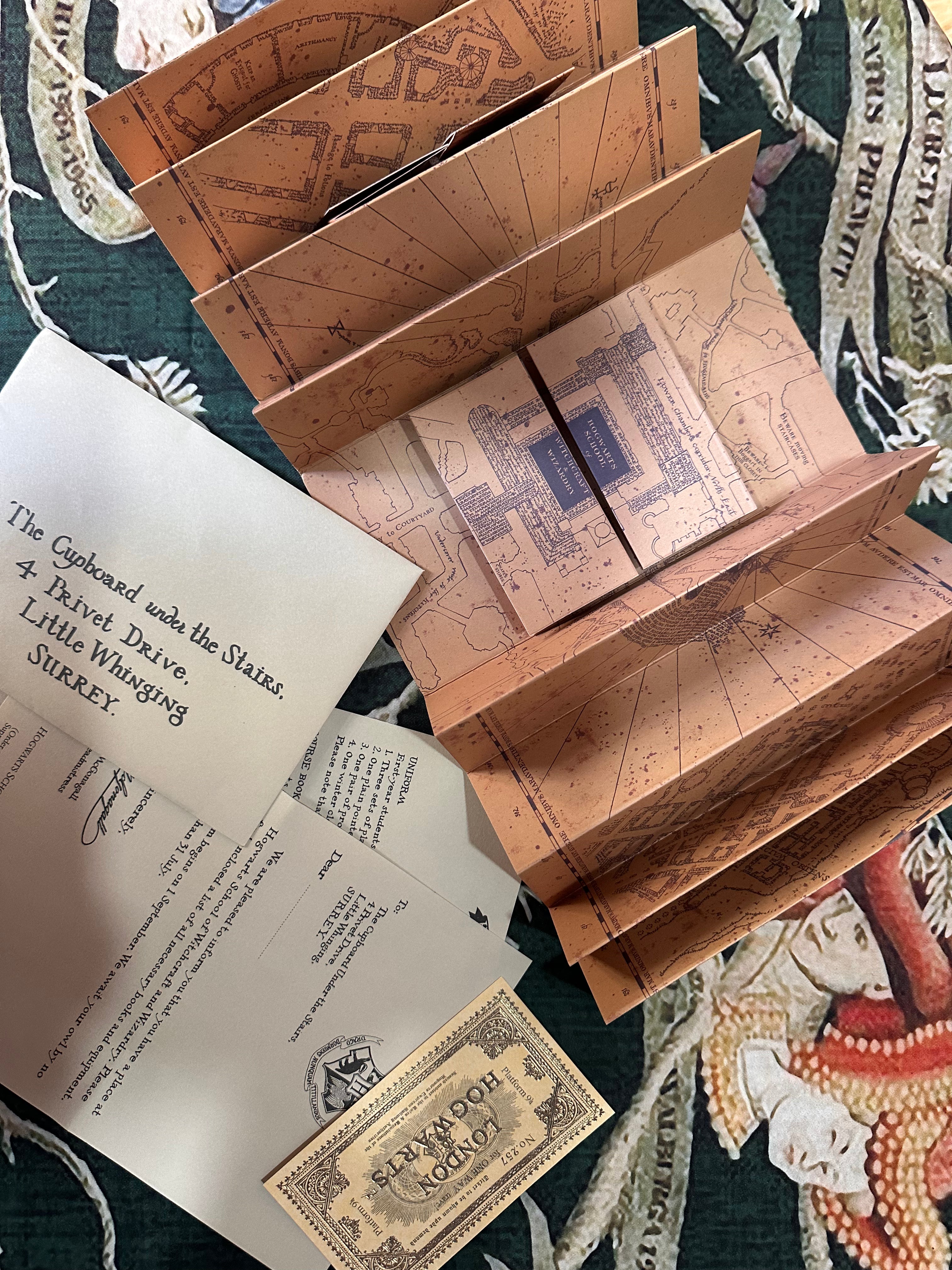 Replica Lettera ammissione ad Hogwarts, Biglietto Hogwarts Express & Mappa del Malandrino in scala 1:2