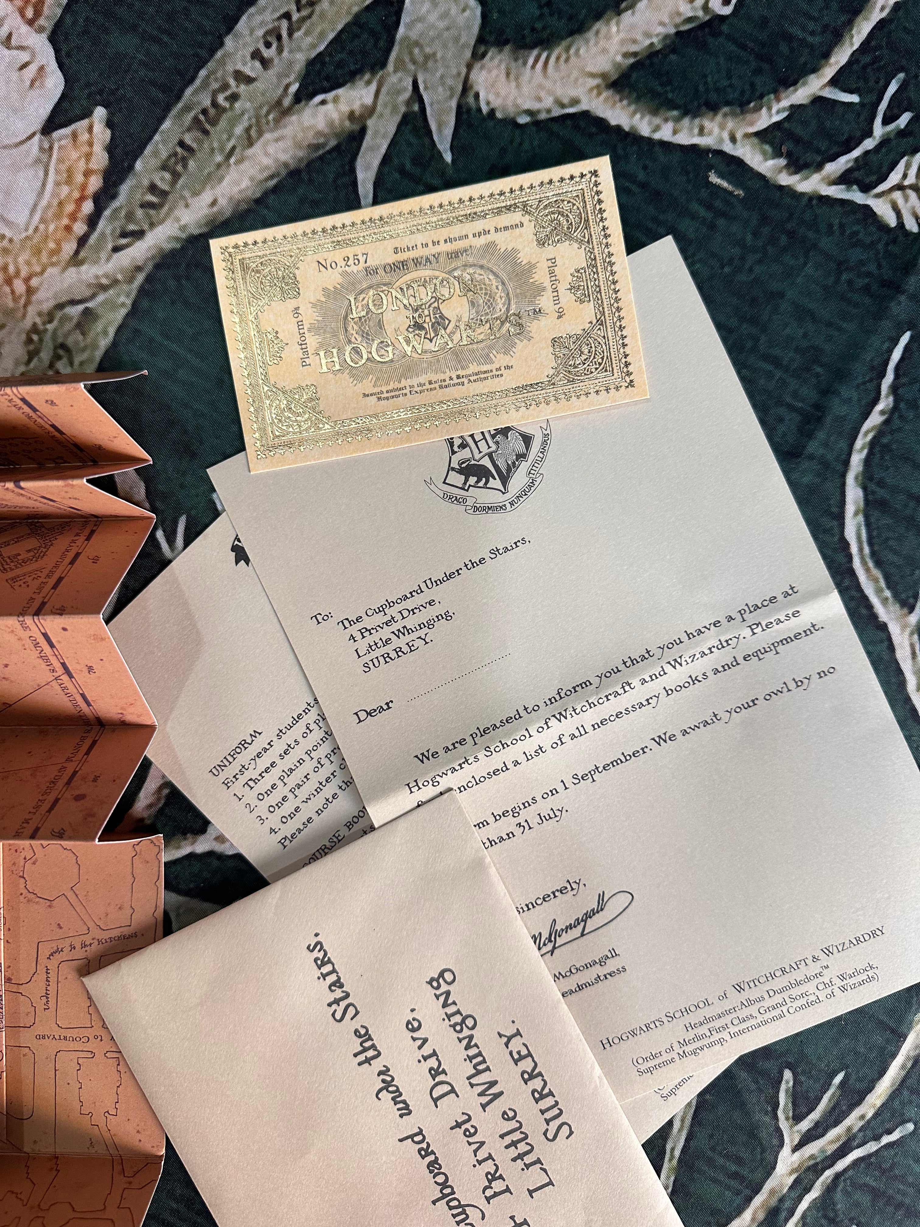 Replica Lettera ammissione ad Hogwarts, Biglietto Hogwarts Express & Mappa del Malandrino in scala 1:2