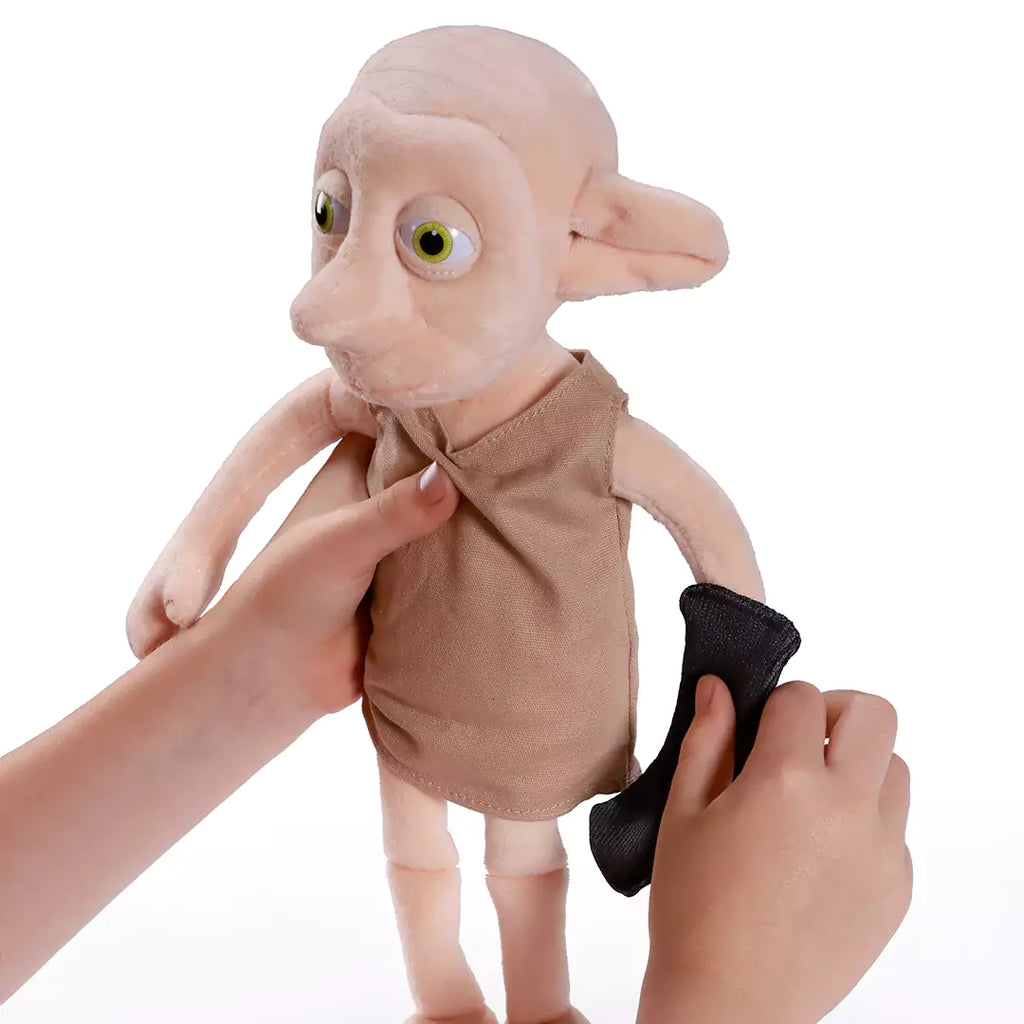 Peluche interattivo Dobby