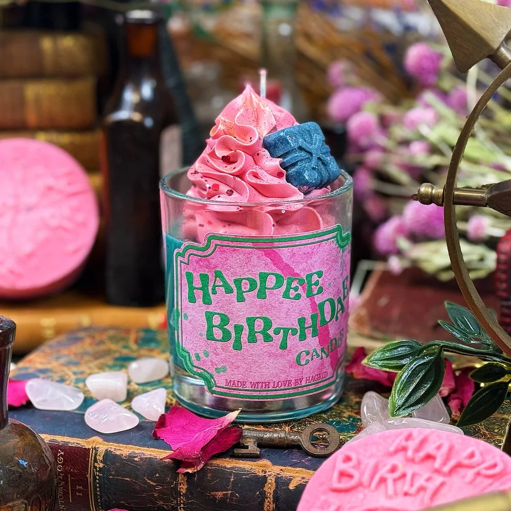 Candela "Happee Birthdae"